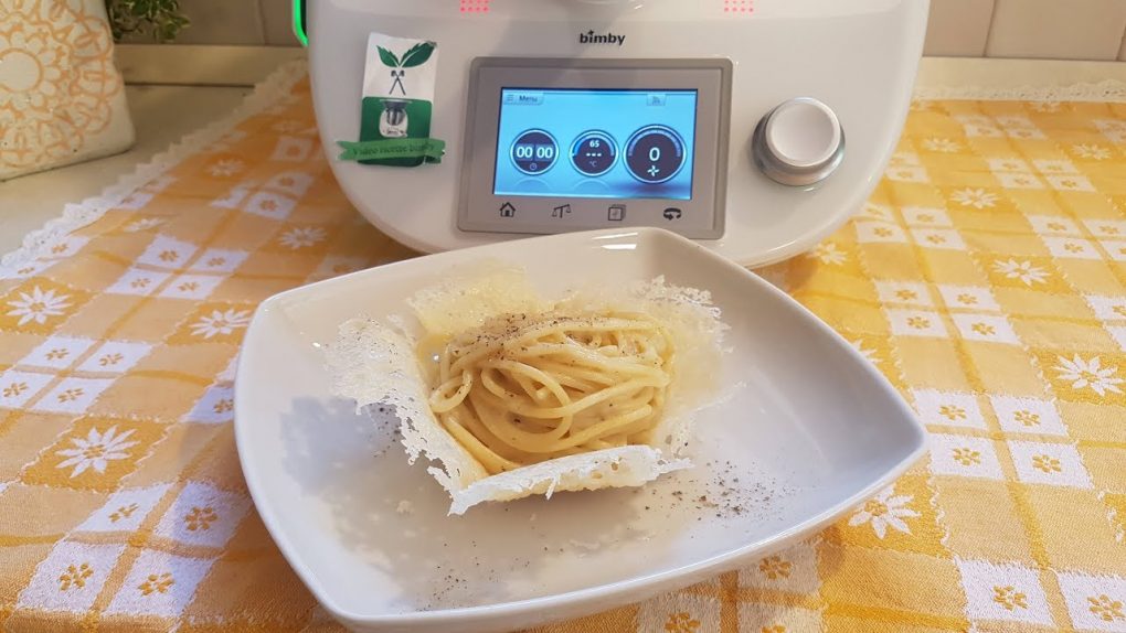 Spaghetti cacio e pepe bimby per TM5 e TM31